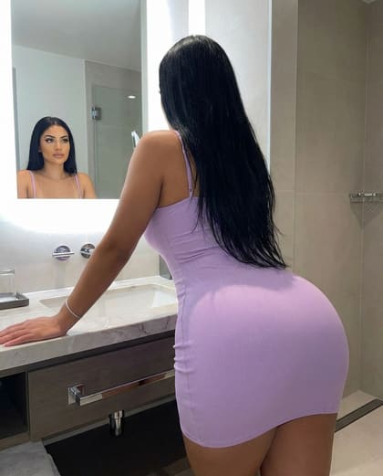 Reba Crist profile preview
