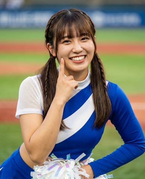 Yuna profile