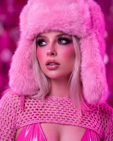 Daphney Kihn profile